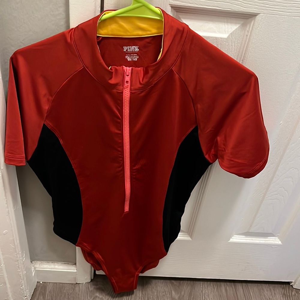 Summer 🔥🌞Victoria's Secret Pink Rash Guard Bodysuit